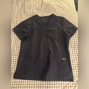 FIGS Charcoal Casma Three-Pocket Scrub Top